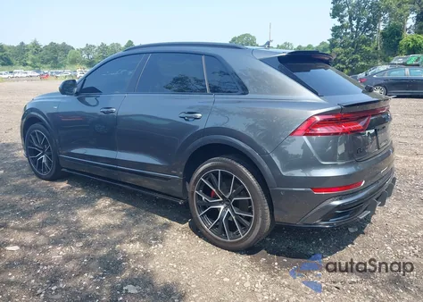 2022 Audi Q8 Premium Plus 55 Tfsi Quattro Tiptronic z USA, uszkodzony, nr VIN WA1EVBF14ND021821